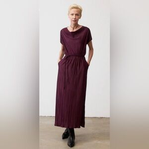 NWT DRAPED PLEATED DRESS with side slit